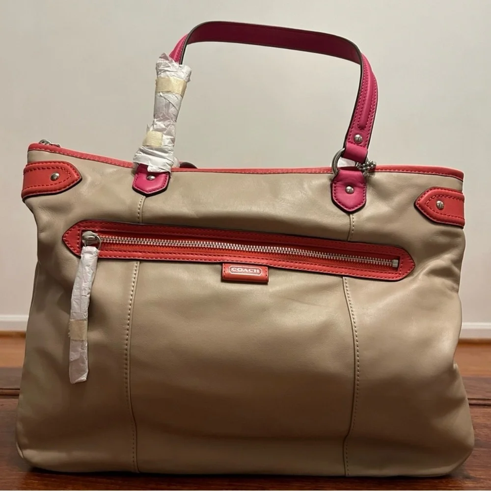 Coach | Daisy Spectator Leather Emma Tote ~ Silver Sand Multicolor NWT